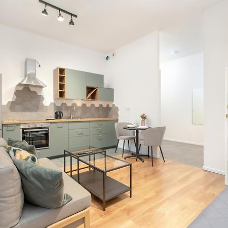 Cozy Studio With Balcony And Free Garage By Noclegi Renters Poznan Exterior foto