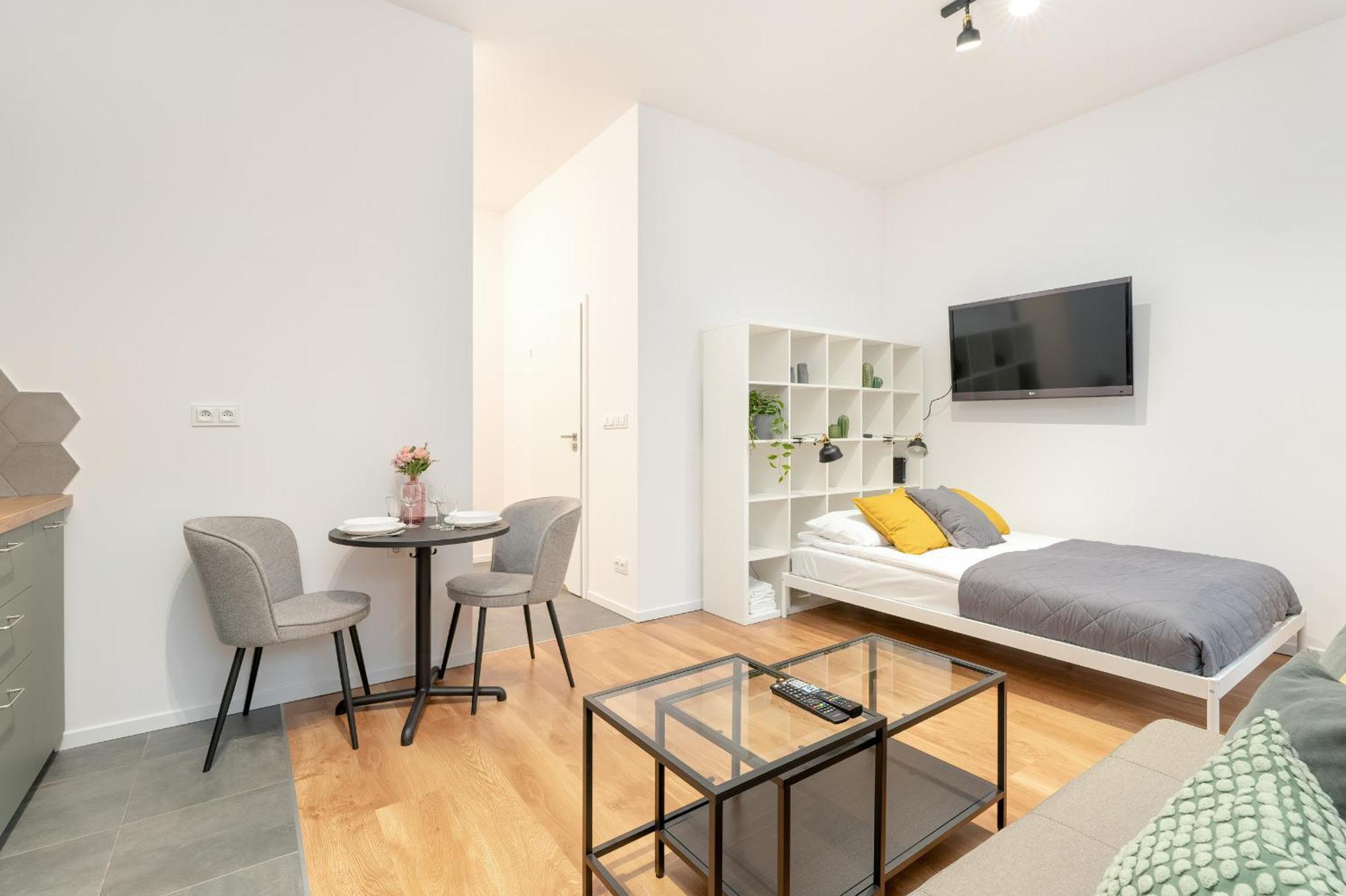 Cozy Studio With Balcony And Free Garage By Noclegi Renters Poznan Exterior foto